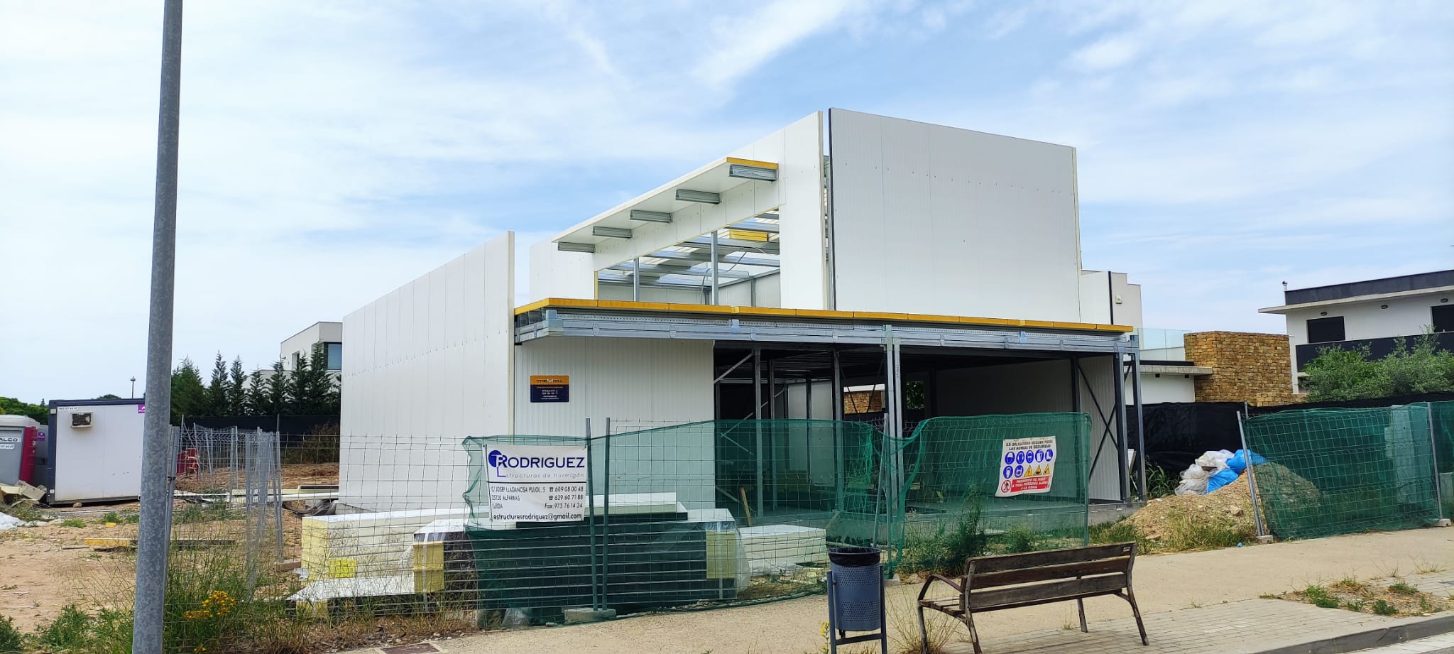 Vivienda industrializada starmodul con panel sandwich